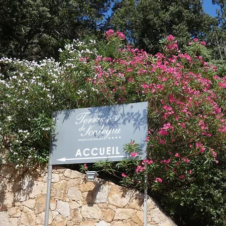 בית נופש Les Terrasses De Scalegiu *