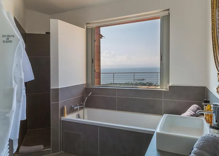 Les Terrasses De Scalegiu * Porto-Vecchio (Corsica)